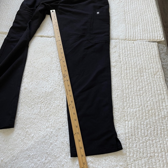 Figs Maternity Scrub Pants Women's M Yola Cargo Straight Over Belly Stretch - Picture 10 of 12